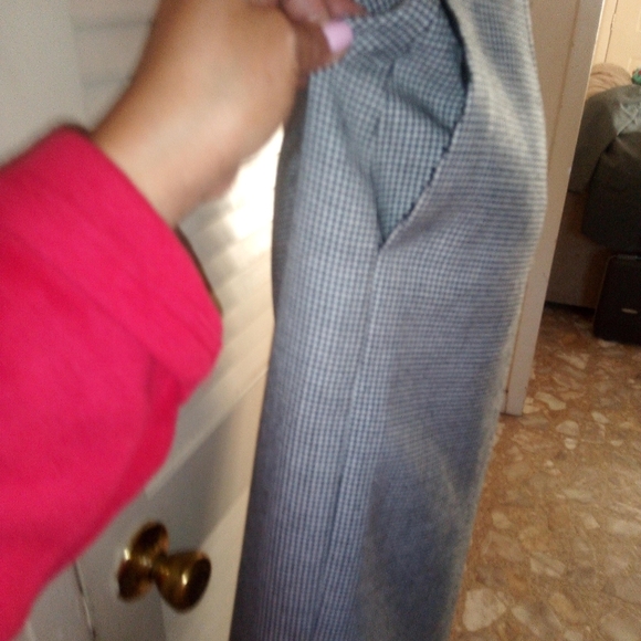 SIZE 10, VINCI CLOTHIERS 2 PIECE SUIT - Picture 9 of 14